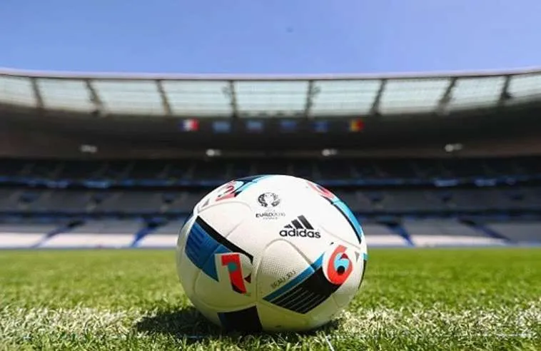 Tìm Hiểu Bóng Đá V7BET: Cơ Hội Thay Đổi Cuộc Đời